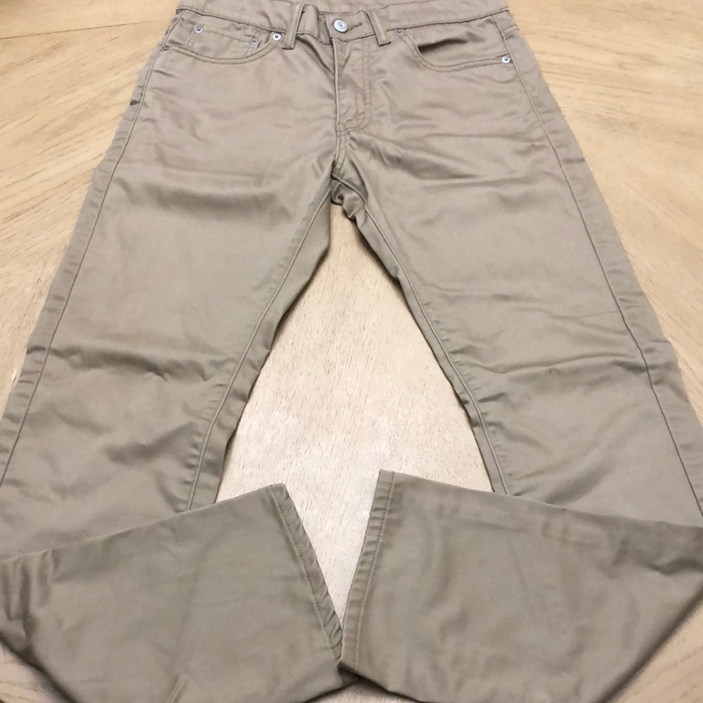 Levi’s Khaki Jeans Size 30W X 32L. Like New